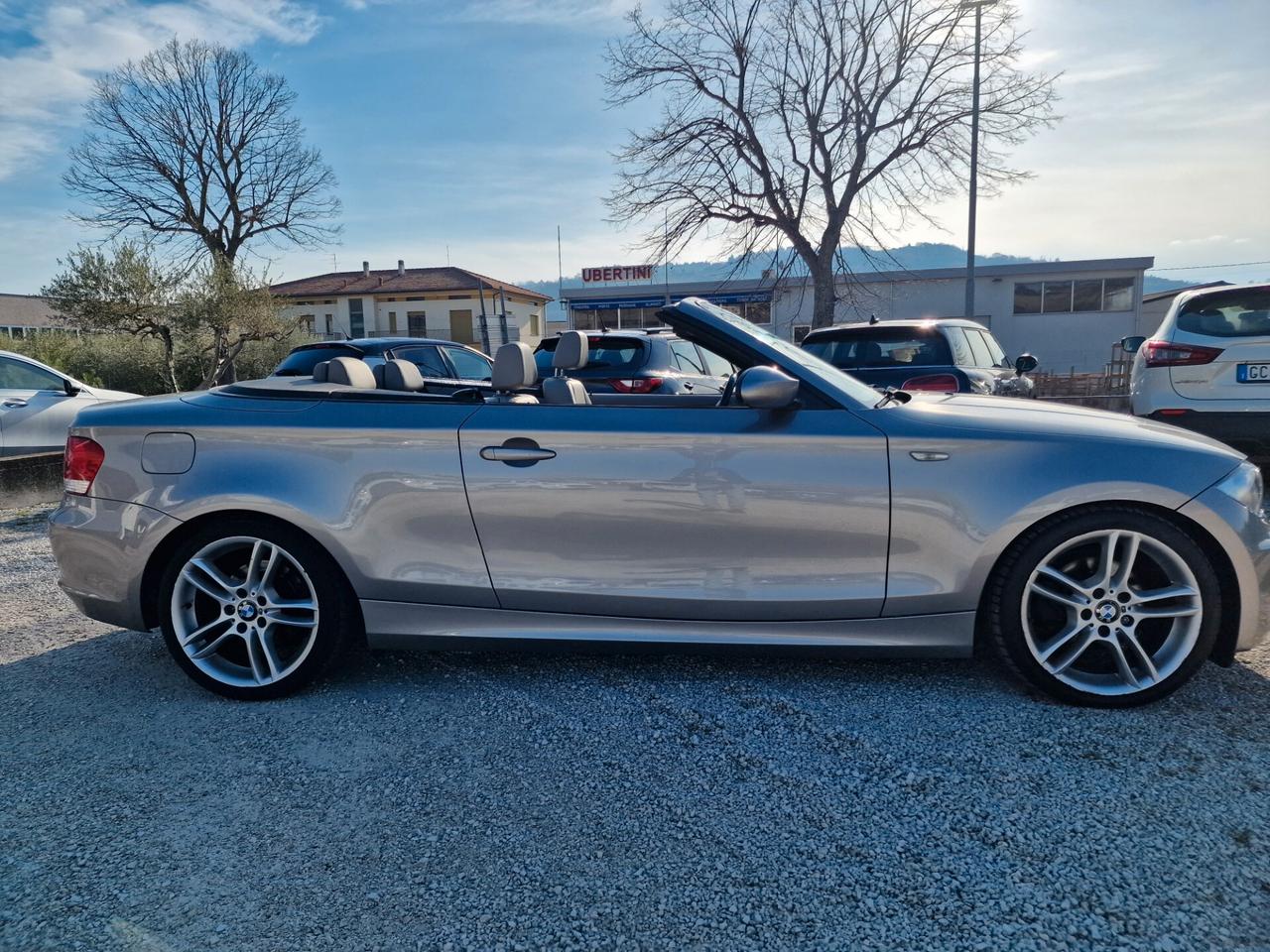 Bmw 118i Cabrio Attiva 143 CV