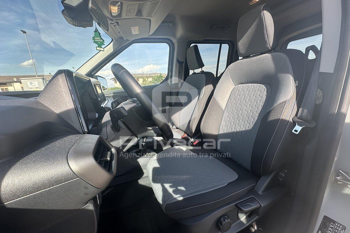 FORD Tourneo Courier 1.0 EcoBoost Titanium