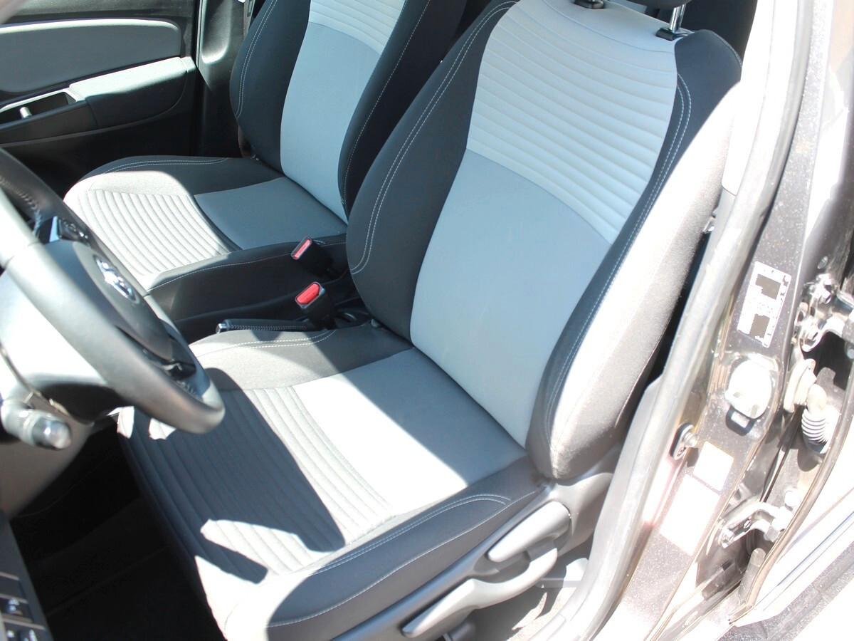 Toyota Yaris 1.5 Hybrid 5 porte Style Bluetooth Retrocam LED PREZZO VERO ️