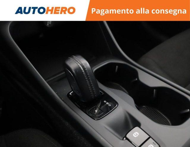 VOLVO XC40 T2 Geartronic Momentum Core