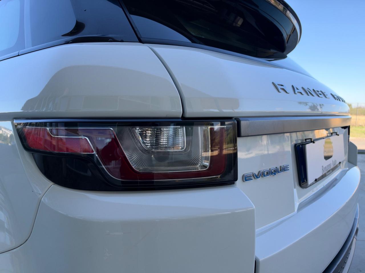 Land Rover Range Evoque 2.0 TD4 150 CV 5p. SE Dynamic