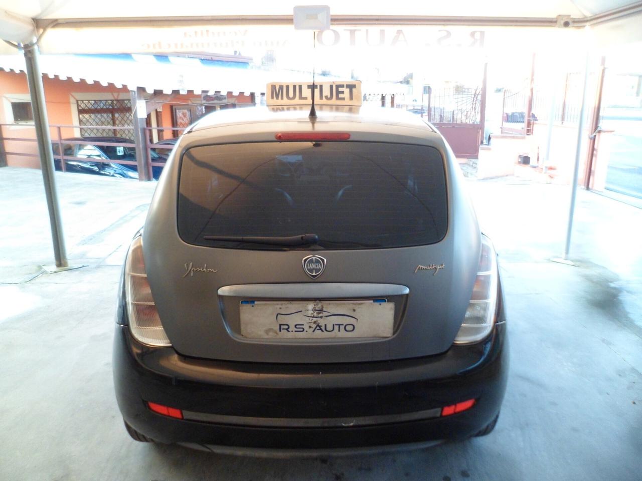 Lancia Ypsilon 1.3 MJT 90 CV MomoDesign 07