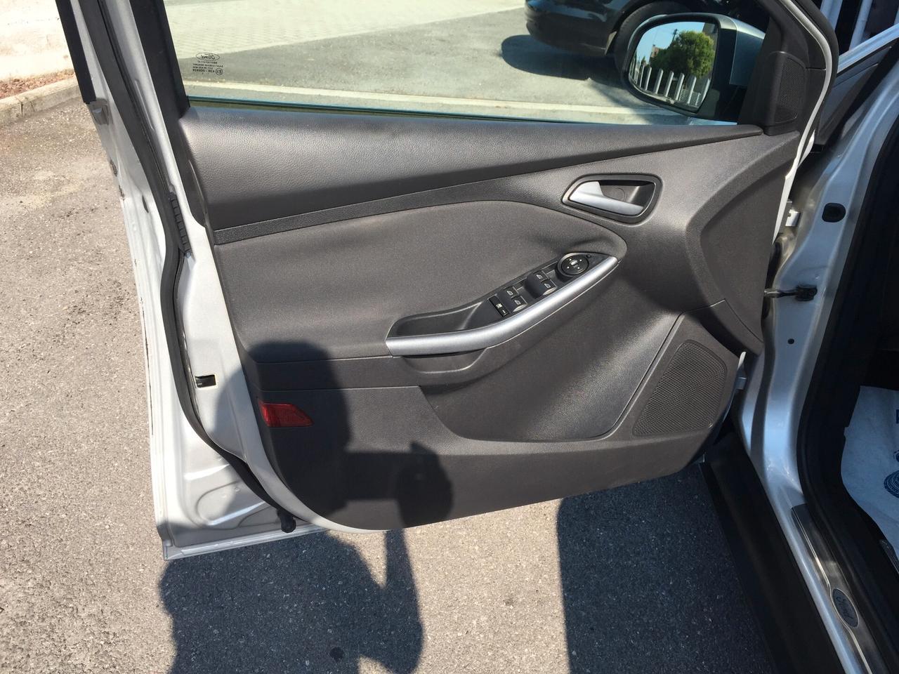 Ford Focus 1.6 TDCi 115 CV SW Titanium X NEOPATENTATI