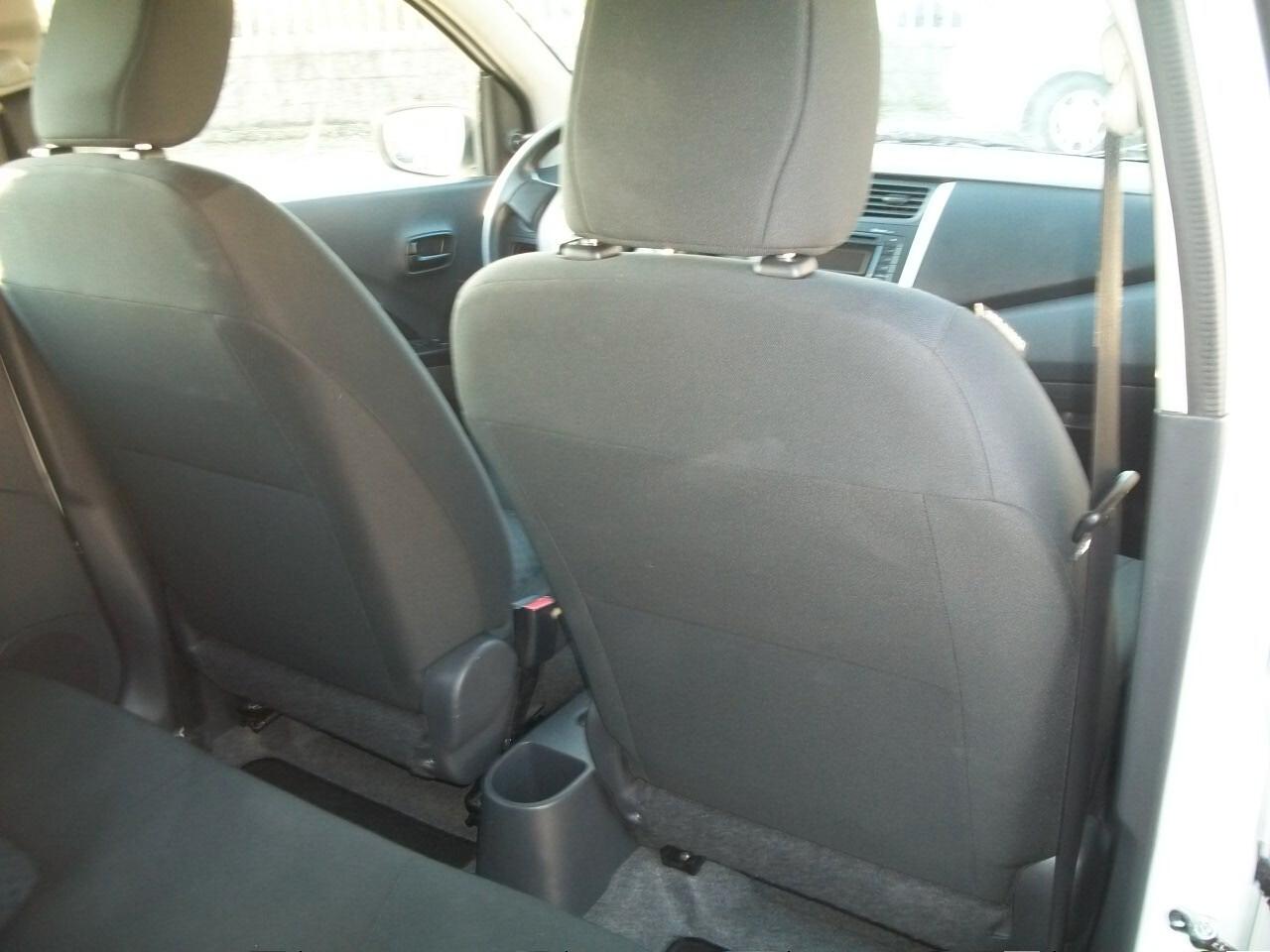 Suzuki Celerio 1.0 Easy CC 1000 EURO 06 BENZINA SI NUOVI PATENTATI KM 85518 05 PORTE GARANZIA UN ANNO IMMAT 30/07/2018 COLOR BIANCA