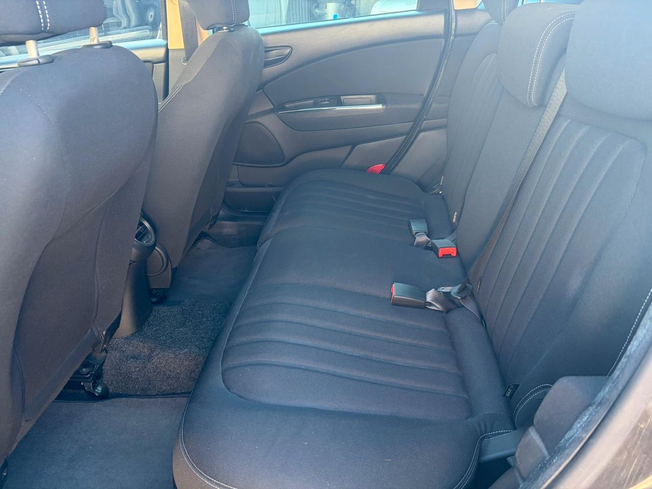 Lancia Delta 1.6 mjt 105 CV Gold come nuova