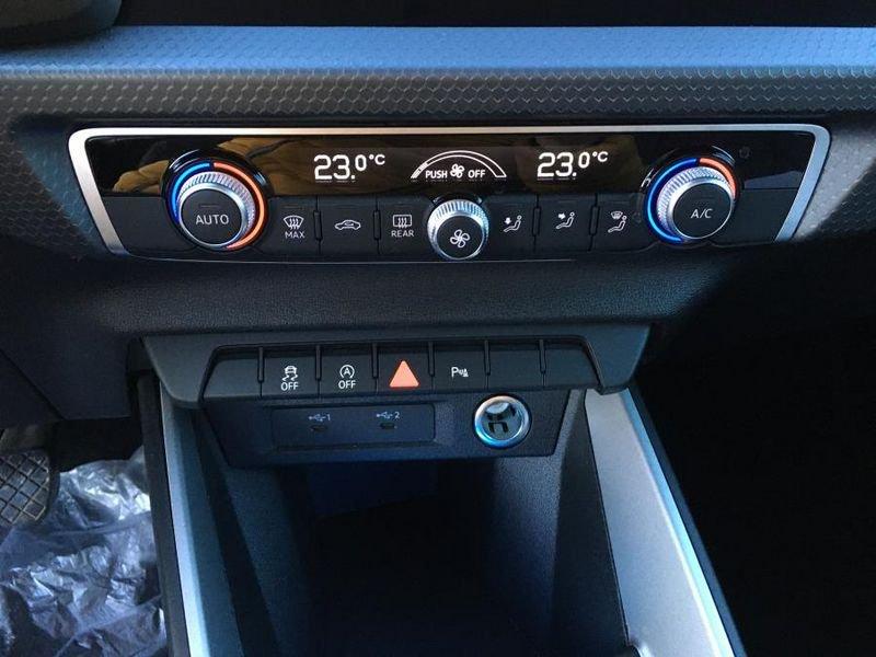 Audi A1 SPB 30 TFSI S Line Edition CAMERA+FULL LED+17"