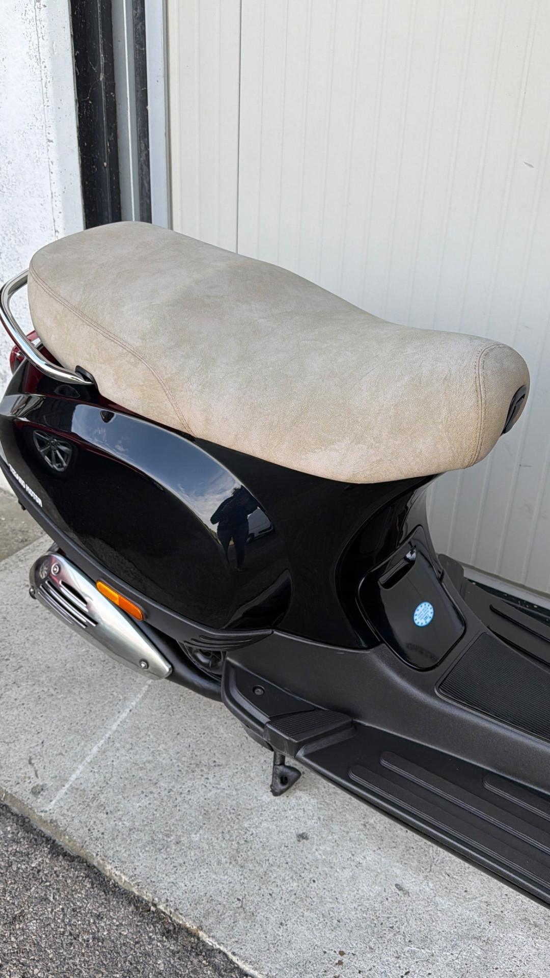 Vespa 50 LX 2 tempi