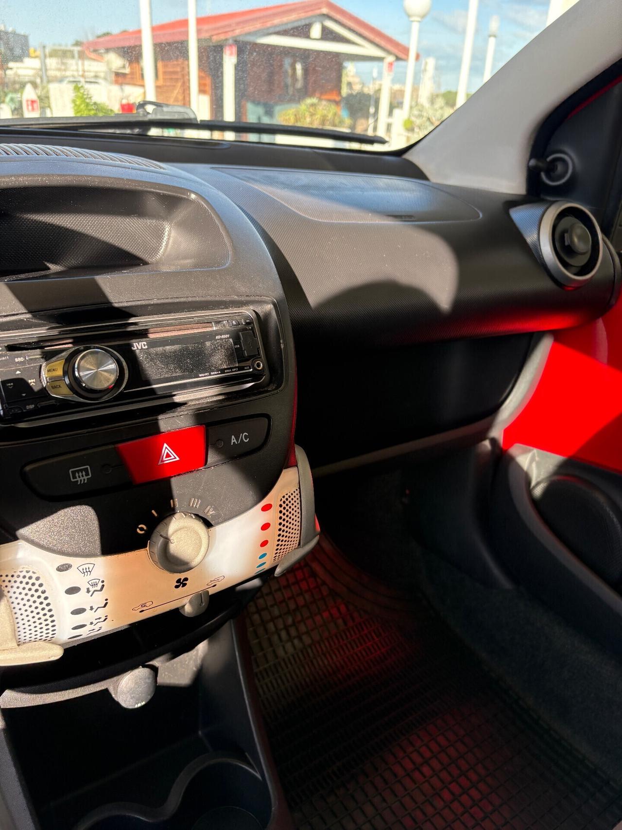 Citroen C1 1.0 5 porte DeeJay