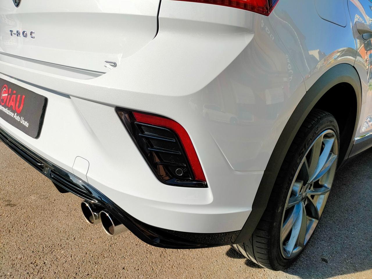 Volkswagen T-Roc 1.5 TSI ACT Advanced + Body kit R