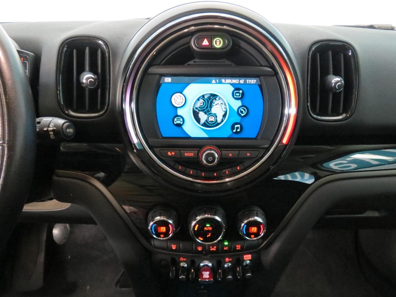 Mini One Countryman 1.5 Hype