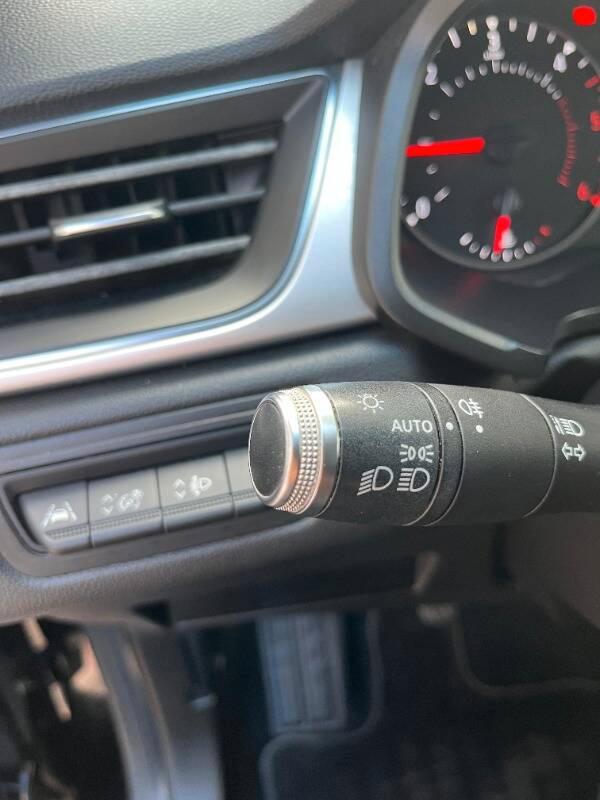 Renault Captur 1.5 blue dci Zen 95cv