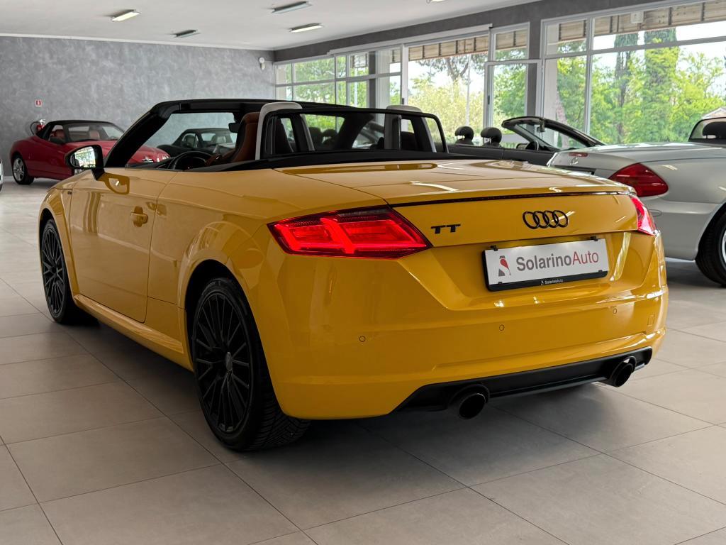 Audi TT Roadster 1.8 tfsi S line
