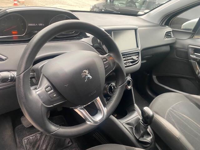 Peugeot 208 1.4 HDi 68 CV 5 porte Access