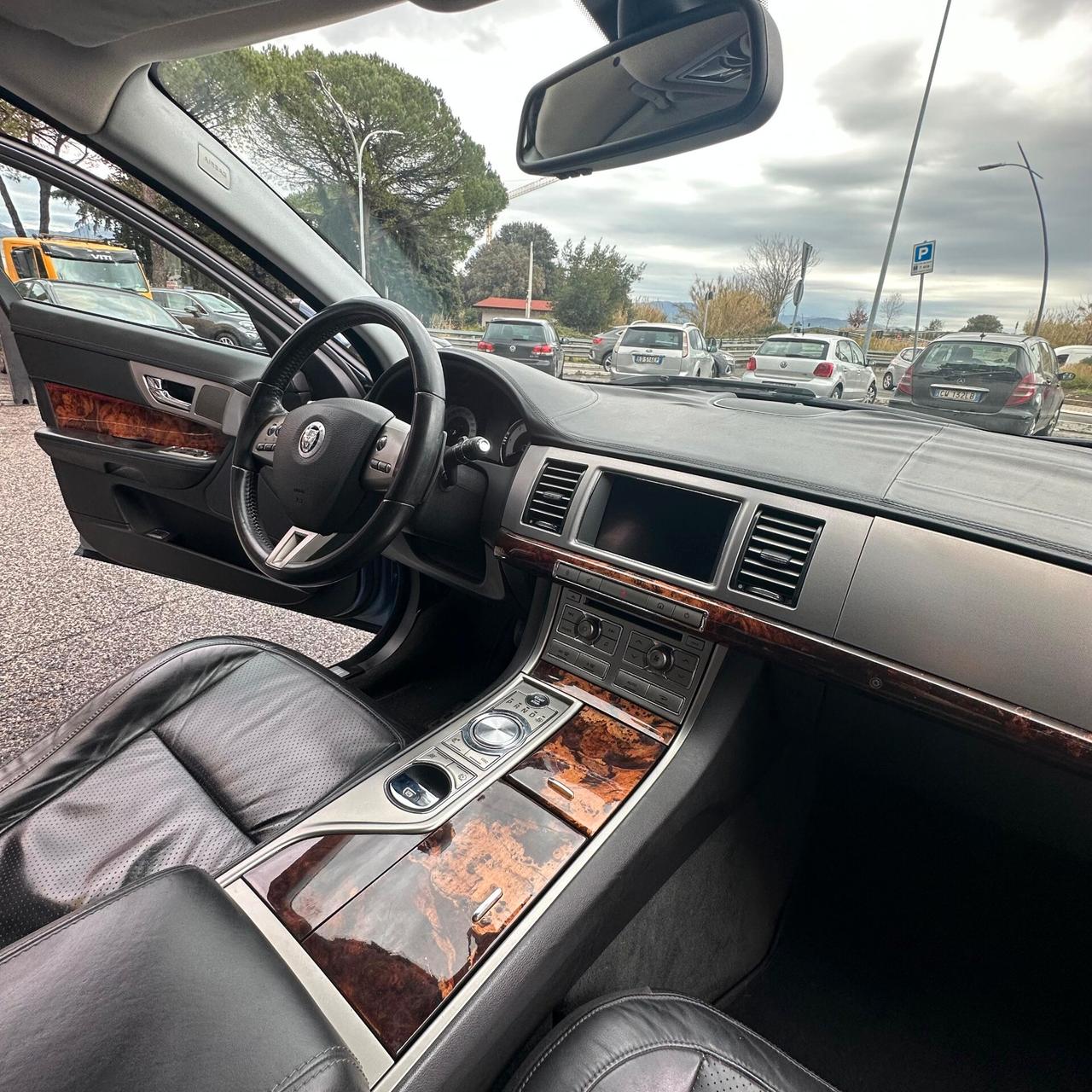 Jaguar XF 3.0 D V6 Premium Luxury