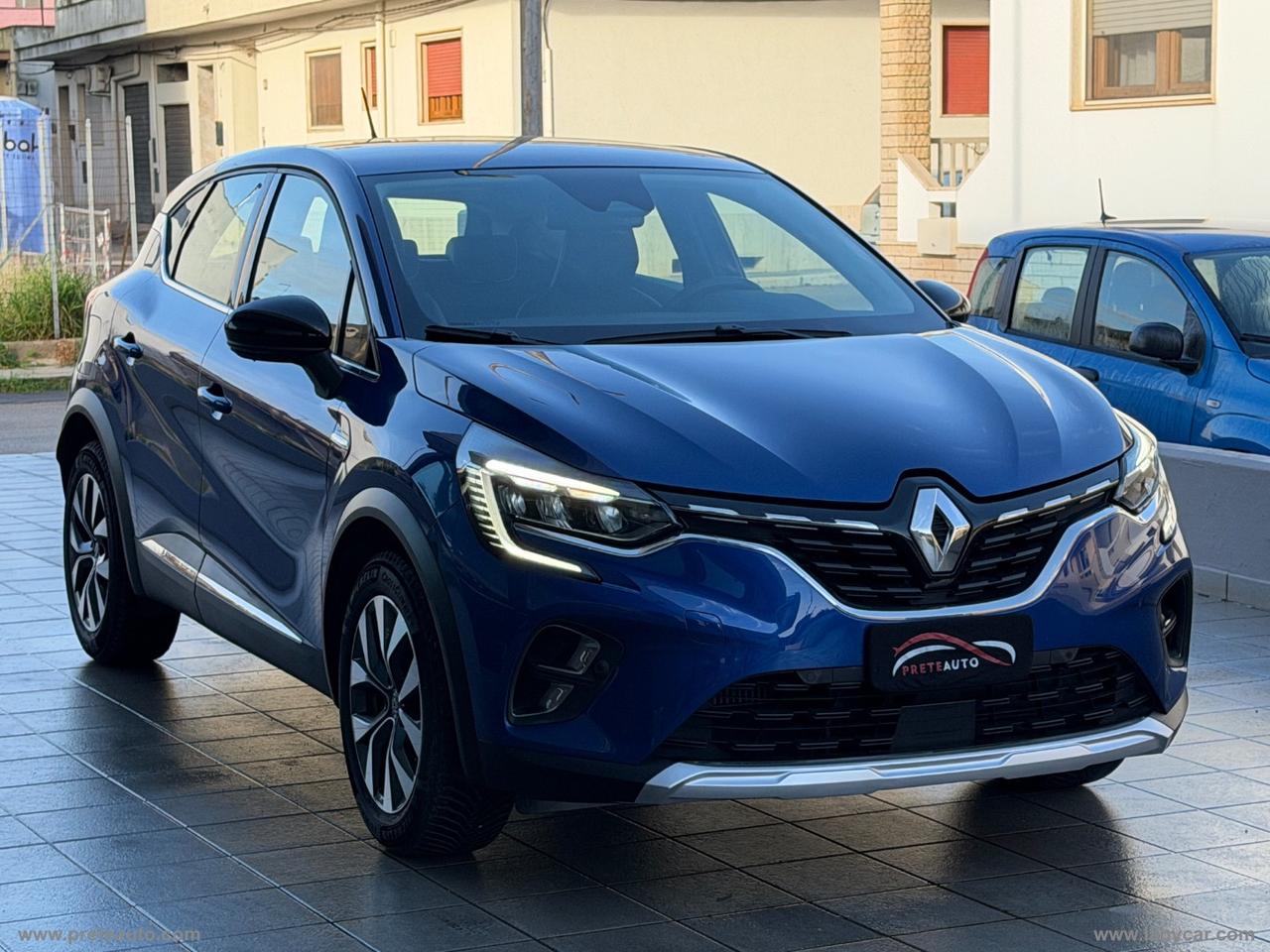RENAULT Captur TCe 12V 100 CV GPL Intens