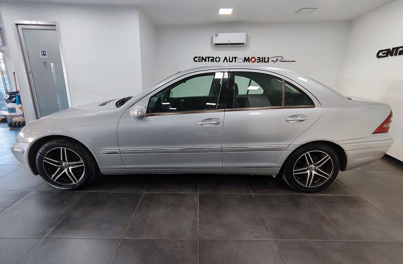 Mercedes-benz C 220 CDI 143CV Avantgarde