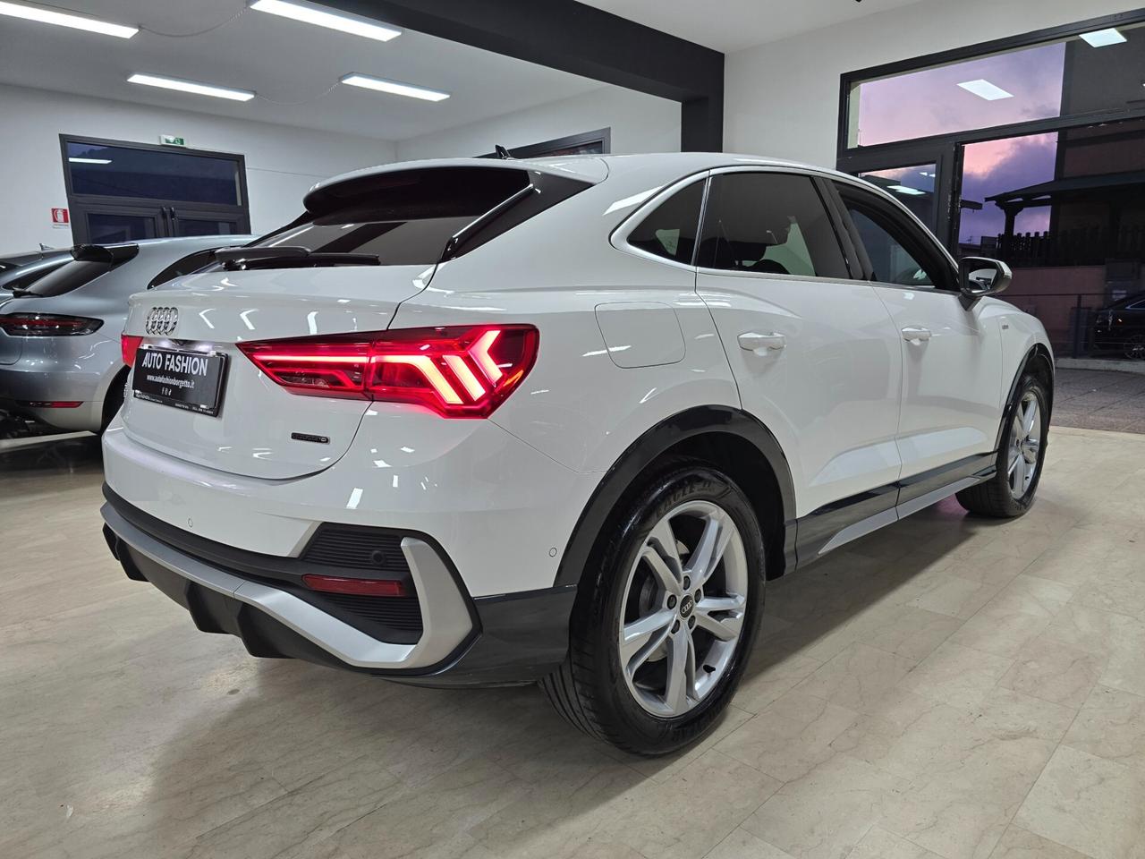 Audi Q3 SPB 40 TDI quattro S tronic S line