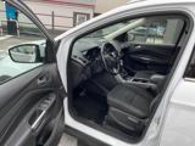 FORD Kuga 1.5 TDCI 120 CV S&S 2WD Powershift Business