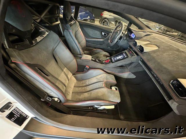 LAMBORGHINI Huracan Sterrato 5.2 V10 Coupé
