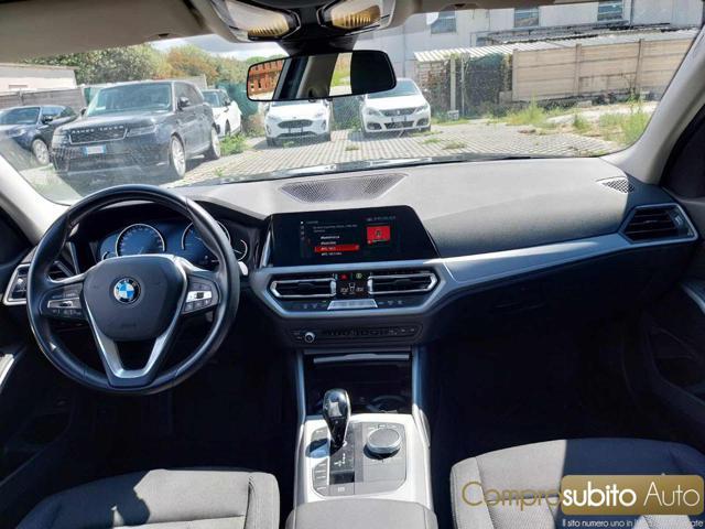 BMW 318 d Touring Luxury