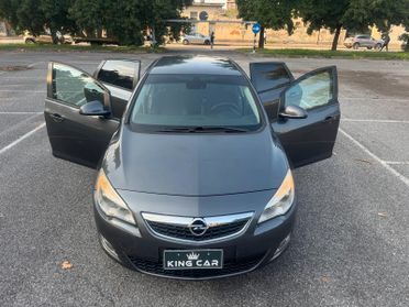Opel Astra 1.4 100CV 5 porte Cosmo