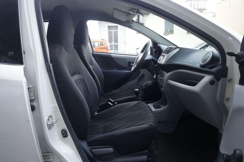 Nissan Pixo Nissan Pixo 1.0 5 porte Fun Unicoproprietario