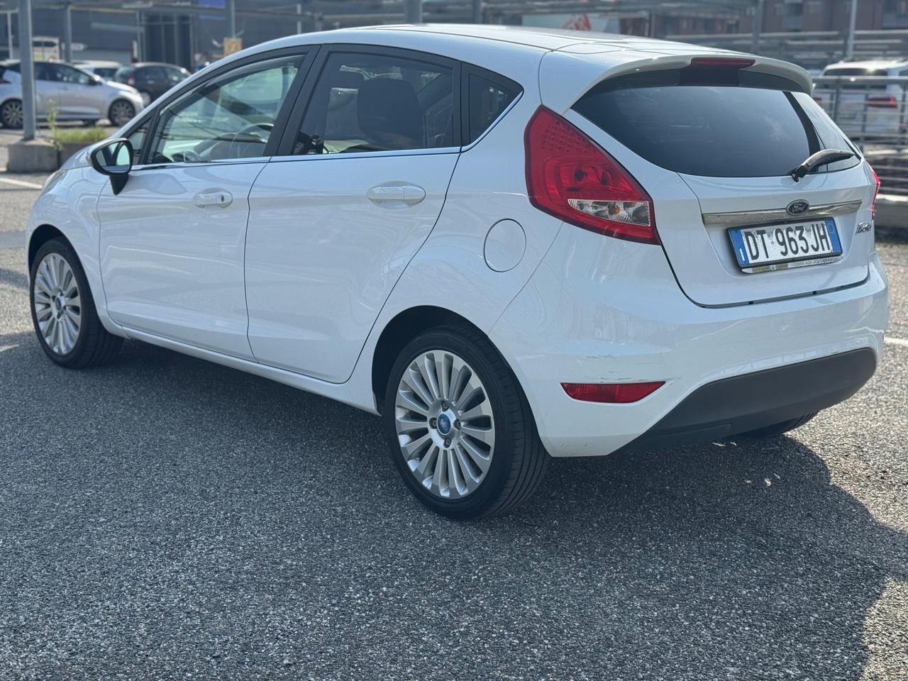 Ford Fiesta 1.2 82 CV 5 porte Titanium