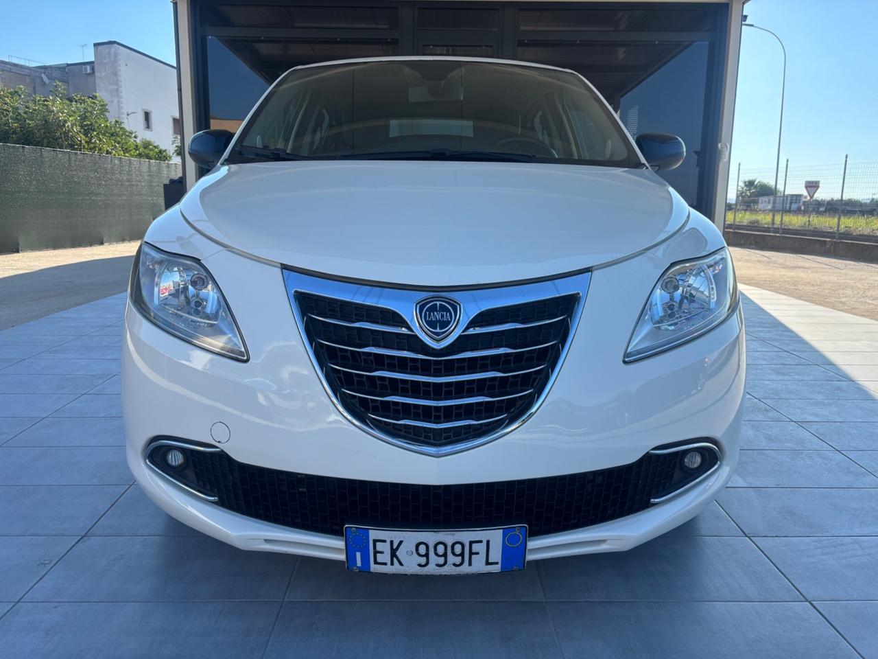 Lancia Ypsilon 1.3 MJT 16V 95 CV 5 porte S&S Gold