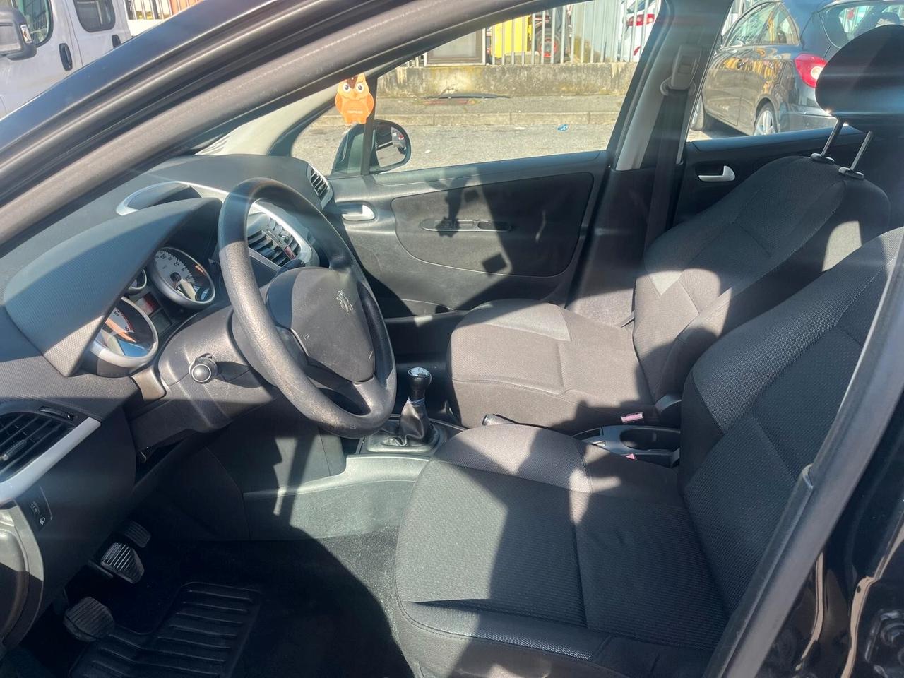 Peugeot 207 1.4 HDi 70CV FAP 5p. XS