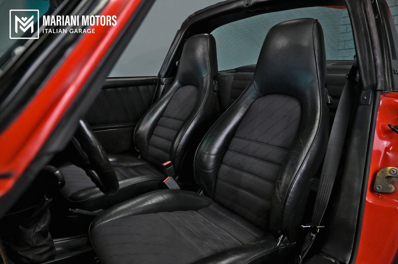 Porsche 911 (930) Carrera 3.2 Targa