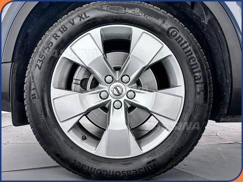 Volvo XC40 XC40 2.0 b4 Momentum Pro awd auto