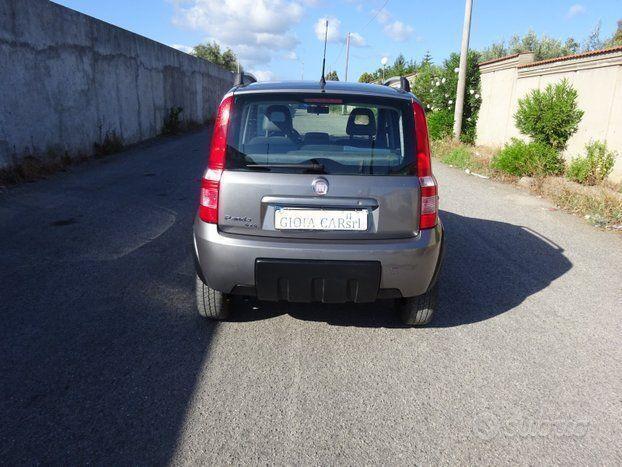 FIAT Panda 4x4 multjet serie - 2011