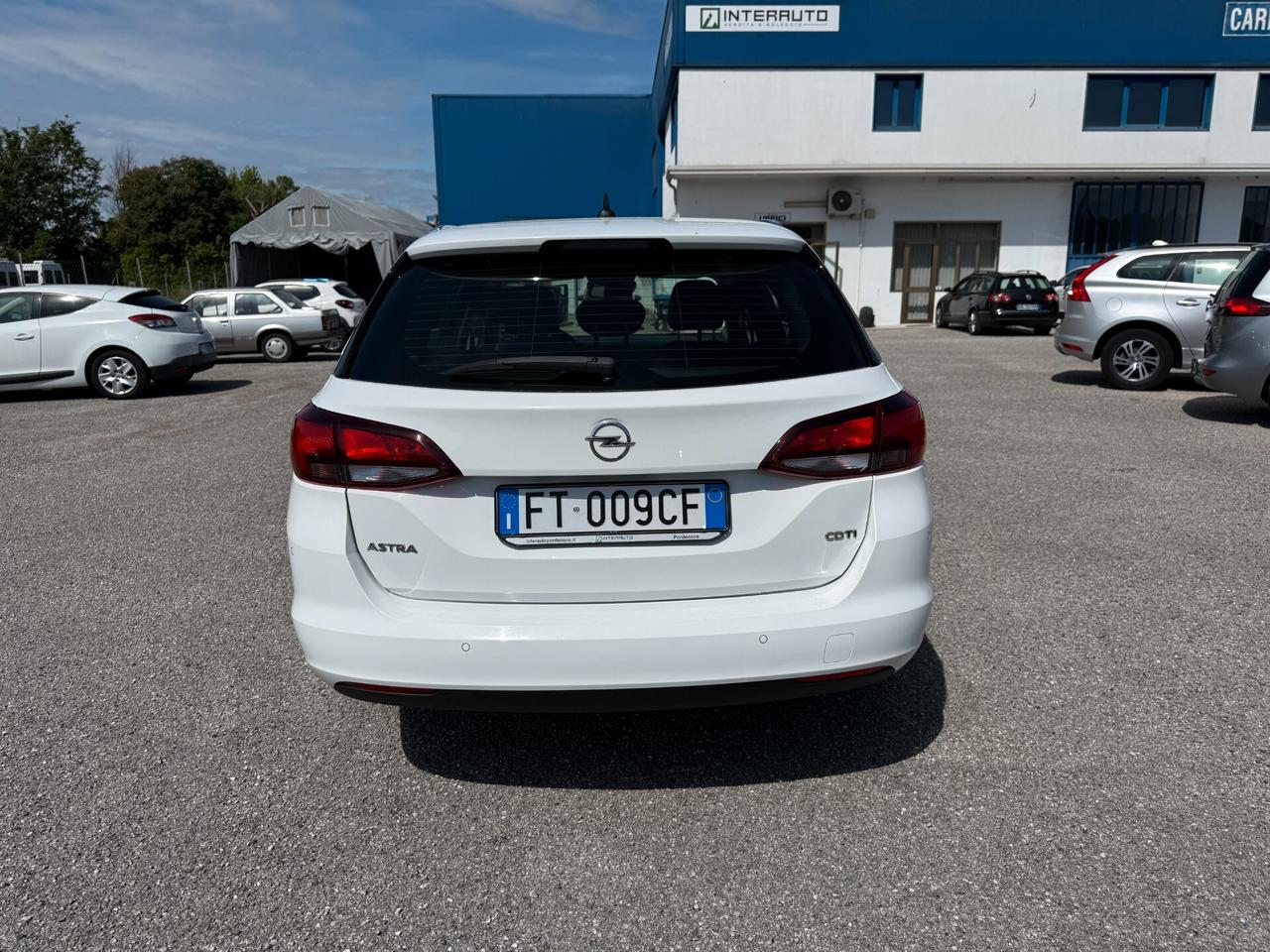 Opel Astra 1.6 CDTi 110CV Start&Stop Sports Tourer Dynamic