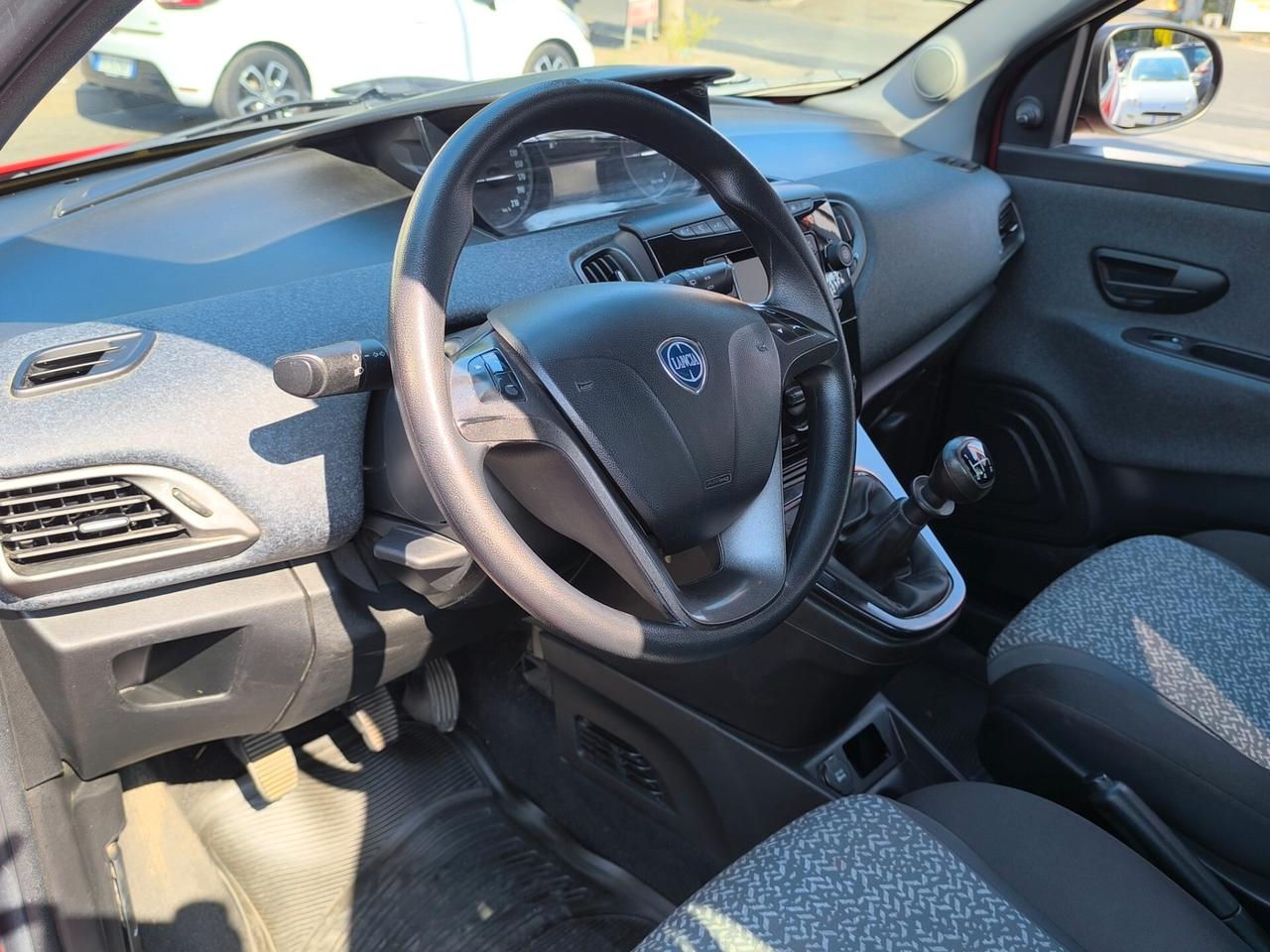 Lancia Ypsilon 1.2 69 CV 5 porte GPL Ecochic Gold