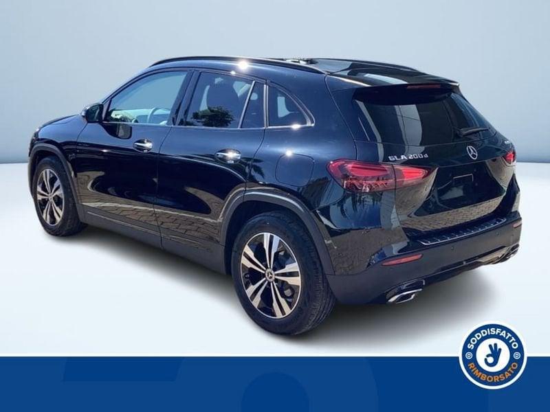 Mercedes-Benz GLA 200d Automatic 4Matic Advanced Plus Progressive