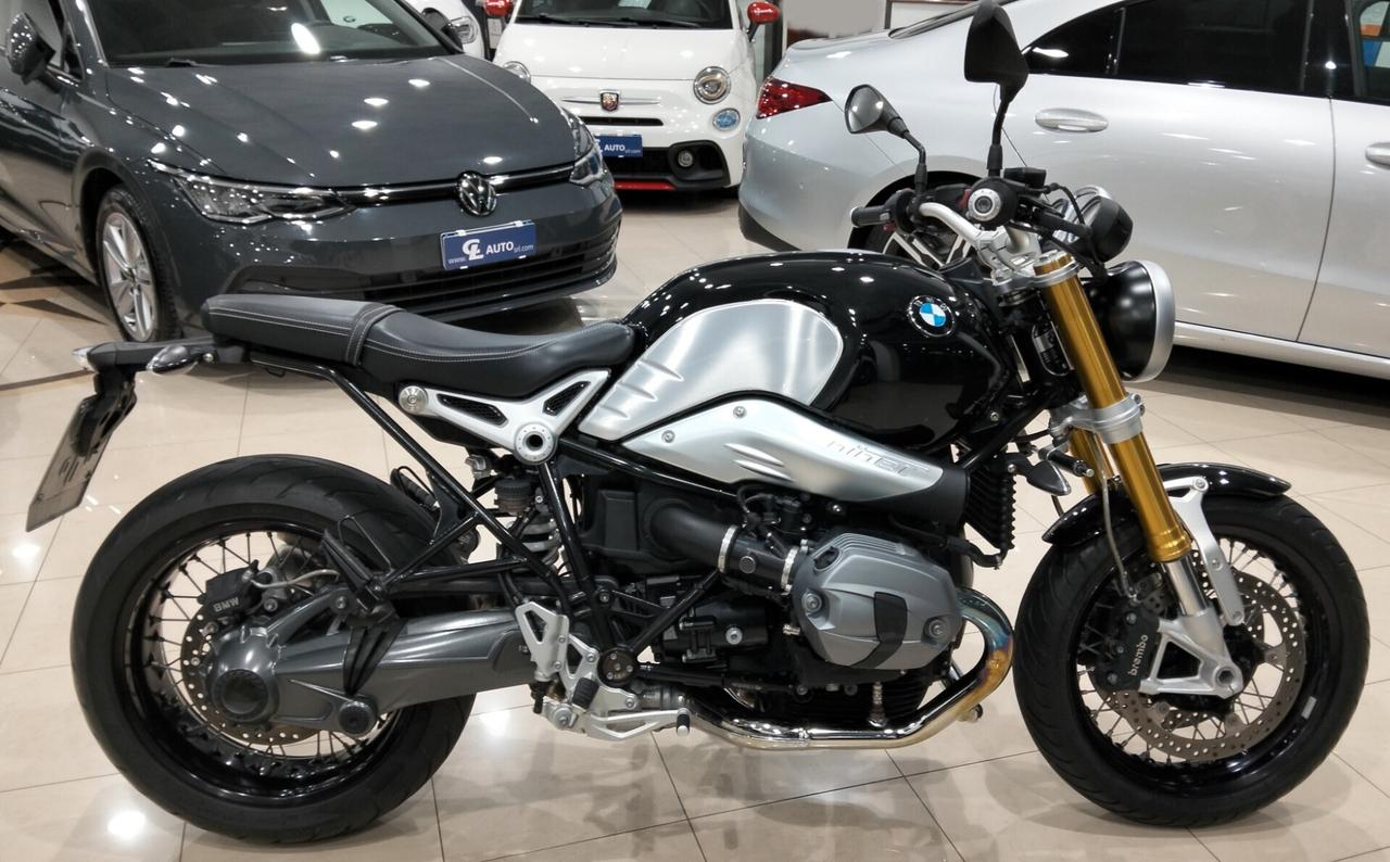 Bmw R 12 nineT ABS AKRAPOVIČ