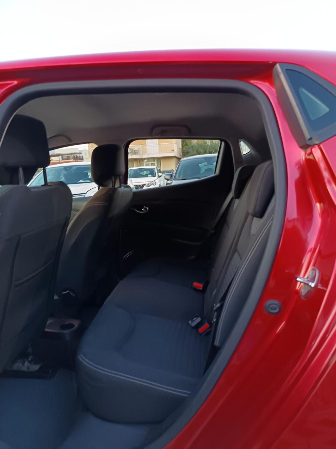 Renault Clio 0.9 TCe 12V 90CV Start&Stop 5 porte Energy