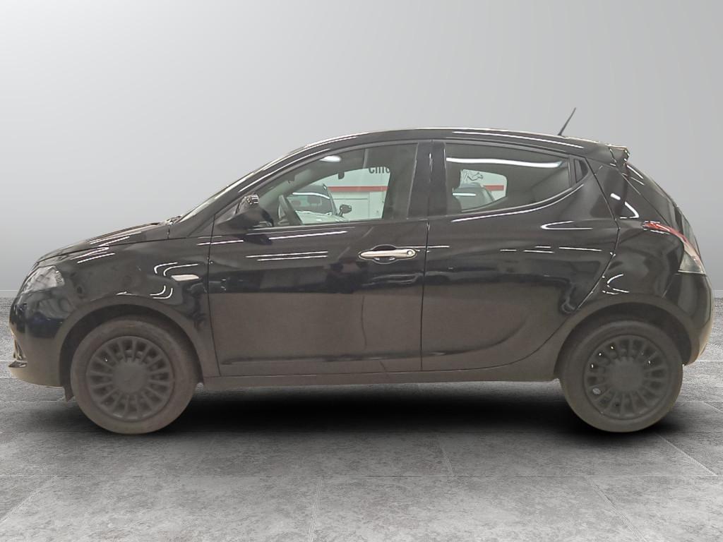 LANCIA Ypsilon III 2021 - Ypsilon 1.0 firefly hybrid Silver s&s 70c