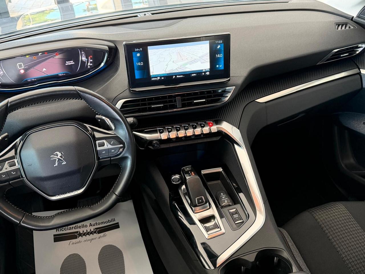 Peugeot 5008 1.5 BlueHDi 130 EAT8 Business 7 POSTI