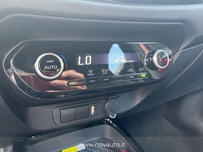 Toyota Aygo X 1.0B (72 CV) Lounge S-CVT