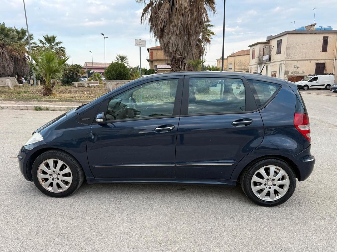 Mercedes-benz A 200 CDI