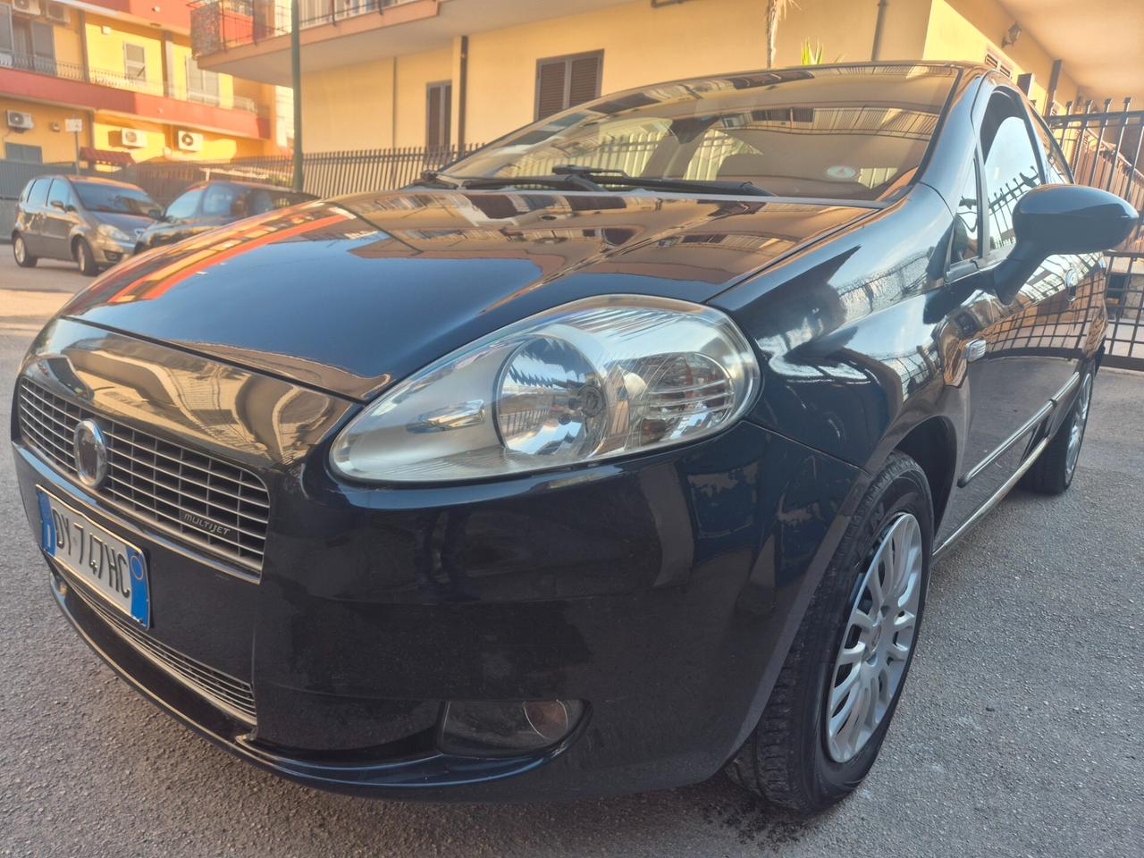 FIAT GRANDE PUNTO 1,3 M-JET ACCESSORIATA 2010