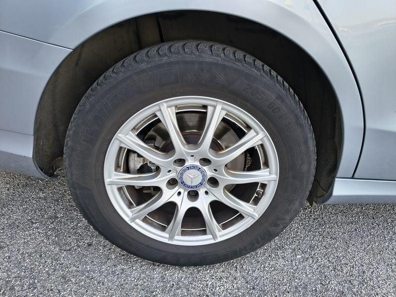 Mercedes-Benz Classe C 200 d S.W. AT BlueTEC Business 136 CV