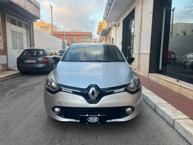 RENAULT Clio 1.2 75CV Live