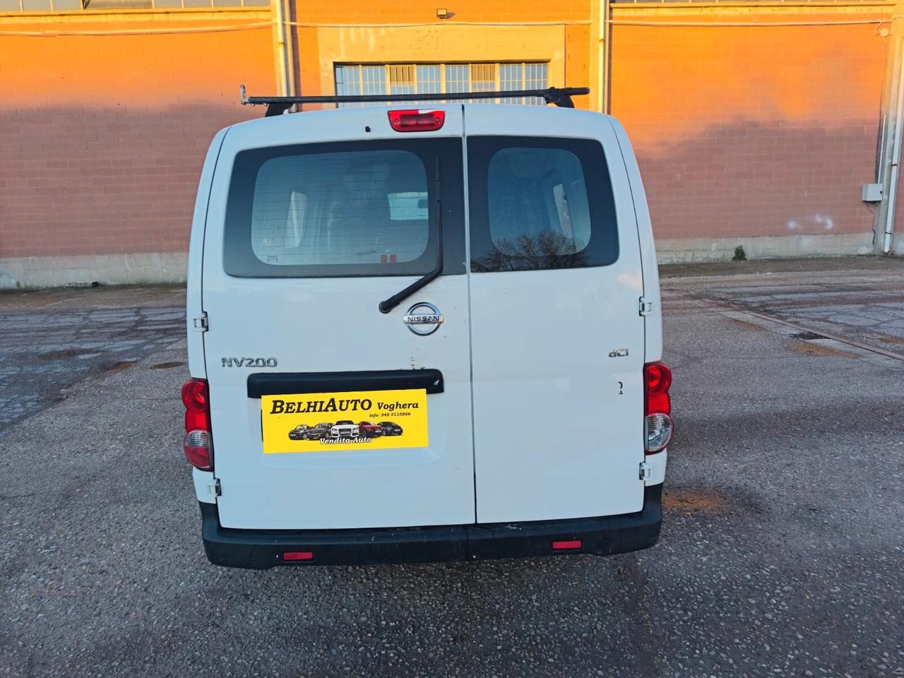 Nissan NV200 2015---1.5 Diesel Autocarro