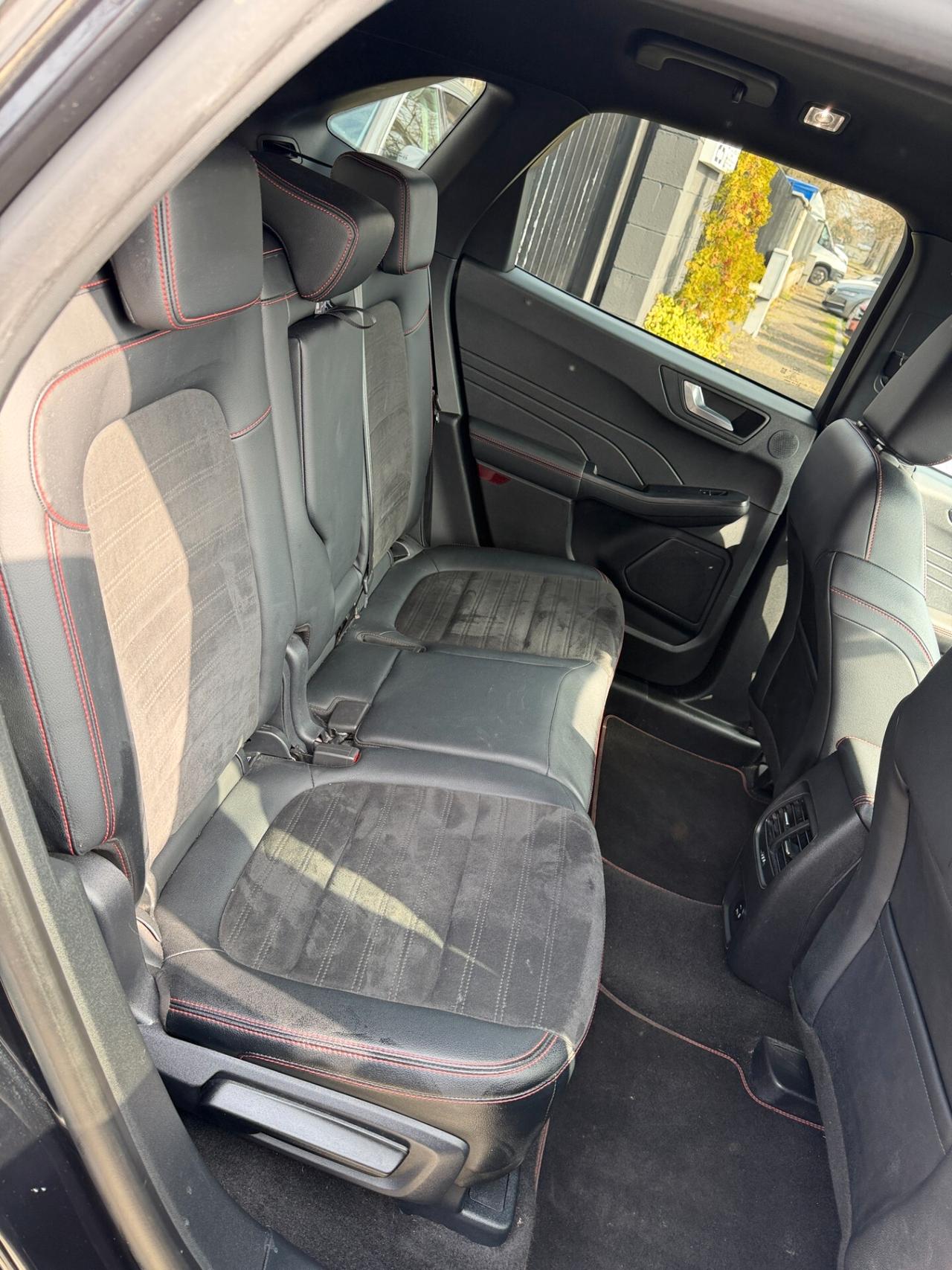 Ford Kuga 2.5 Full Hybrid 190 CV CVT AWD ST-Line X Design