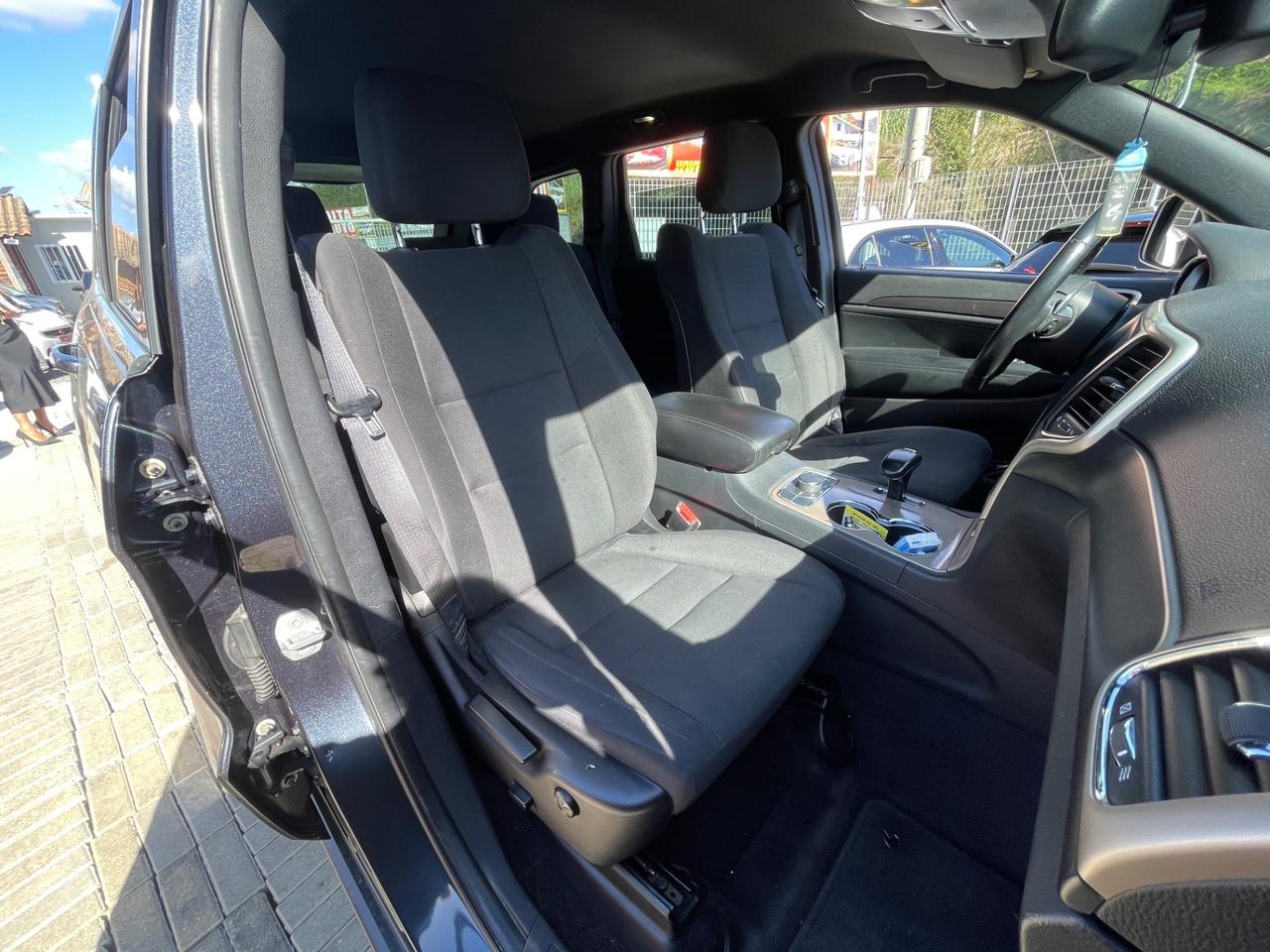 Jeep Grand Cherokee 3.0 DIESEL| SEDILI ELETTRICI |CERCHI 18'' |190CV | PRONTA CONSEGNA |