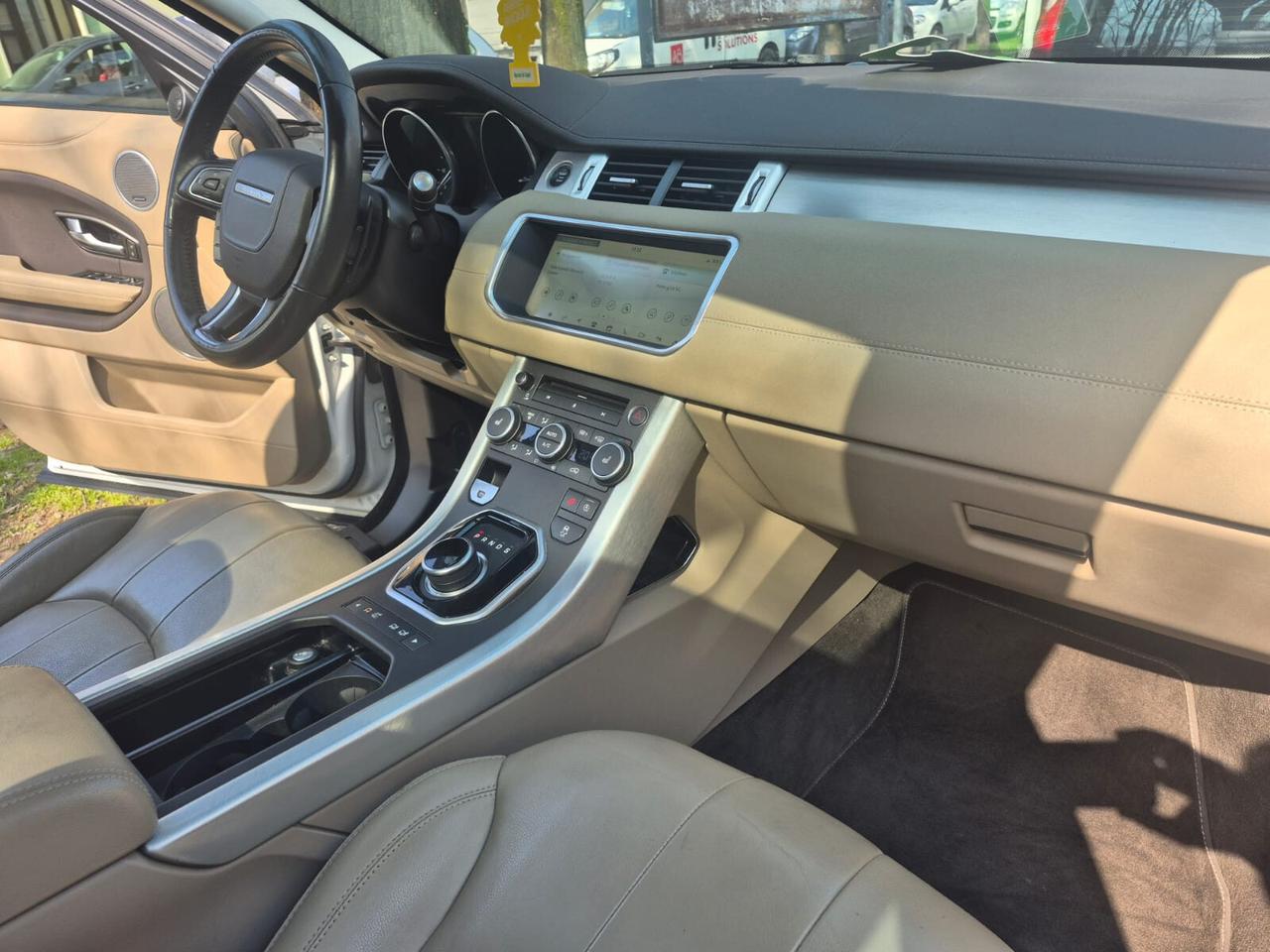 Land Rover Range Evoque 2.0 TD4 150 CV SE Dynamic