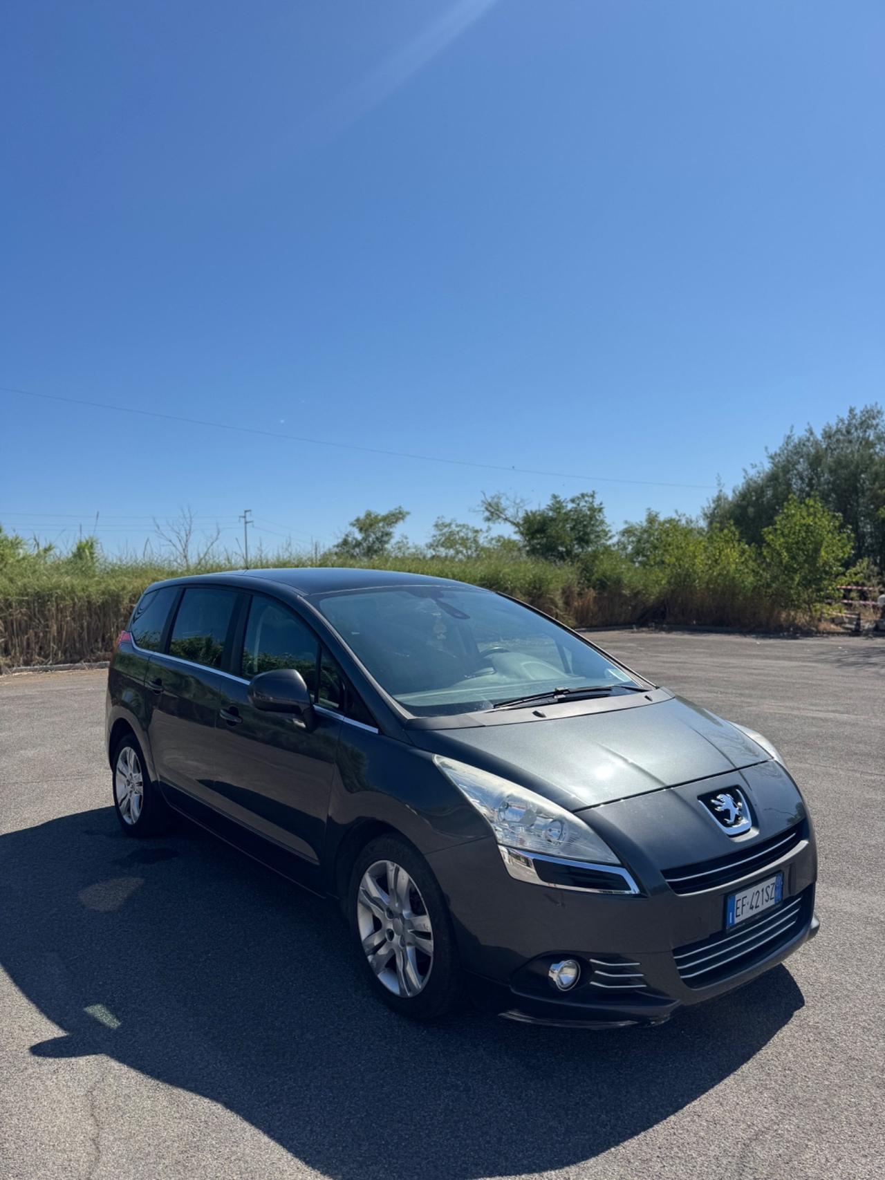 Peugeot 5008 1.6 HDi 112CV Premium