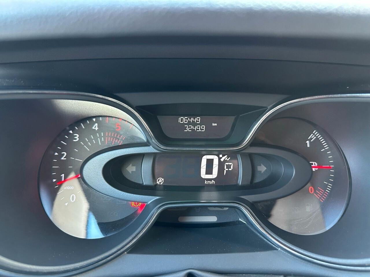 Renault Captur dCi 8V 90 CV EDC Sport Edition2